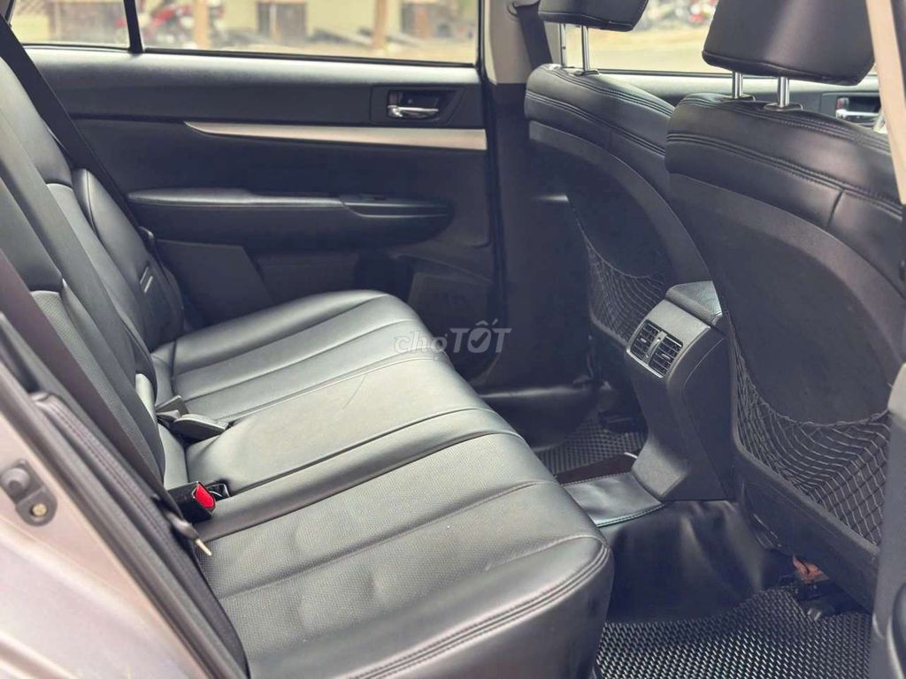 Chính chủ bán Subara Outback 2.5i 2010 một chủ. Mua bán Ô tô tại Quận Gò Vấp Tp Hồ Chí Minh được đăng bởi PHẠM VIỆT hình 7