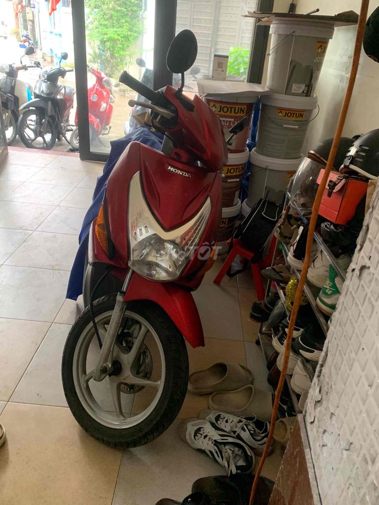 mình vừa đổi xe cần bán xe click biển hn giá 4tr6. Mua bán Xe máy tại Huyện Thường Tín Hà Nội được đăng bởi Hải anh hình 1