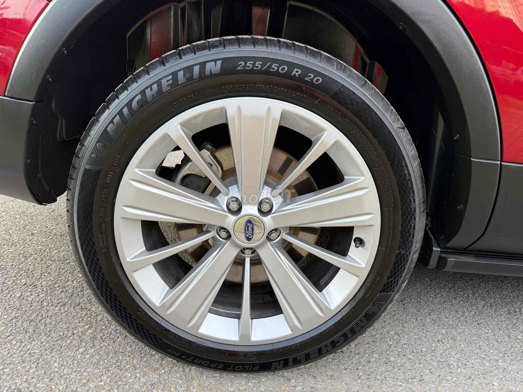 FORD EXPLORER LIMITED 2.3L 2019 màu đỏ. Mua bán Ô tô tại Quận Cầu Giấy Hà Nội được đăng bởi Auto 6666 hình 8