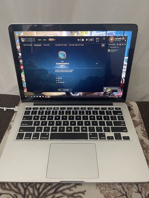 Macbook Pro vẫn đang chơi game liên minh + DTCL ok. Mua bán Laptop tại Huyện Đông Anh Hà Nội được đăng bởi Đình Hưởng