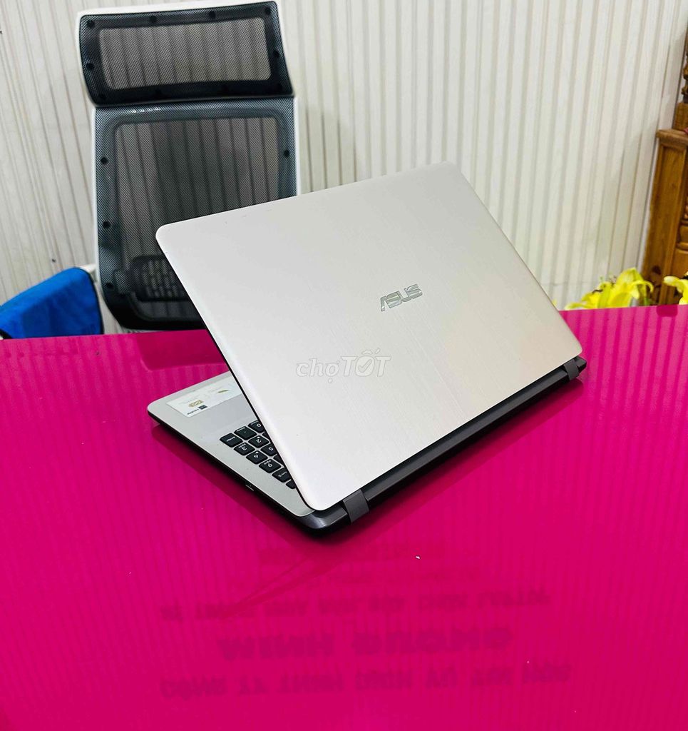 Asus X507UAR i5-8250U Ram 8GB SSD 256GB 15.6FHD. Mua bán Laptop tại Quận Gò Vấp Tp Hồ Chí Minh được đăng bởi Mr Duong hình 1
