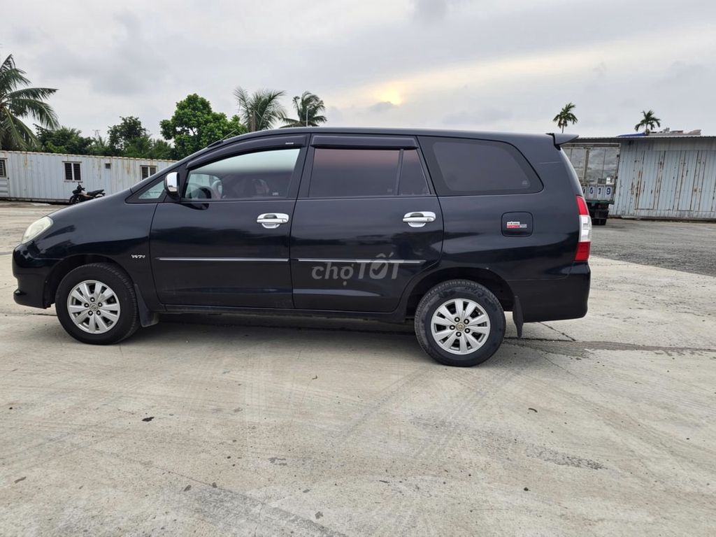 Toyota Innova V 2011 - 189 Triệu