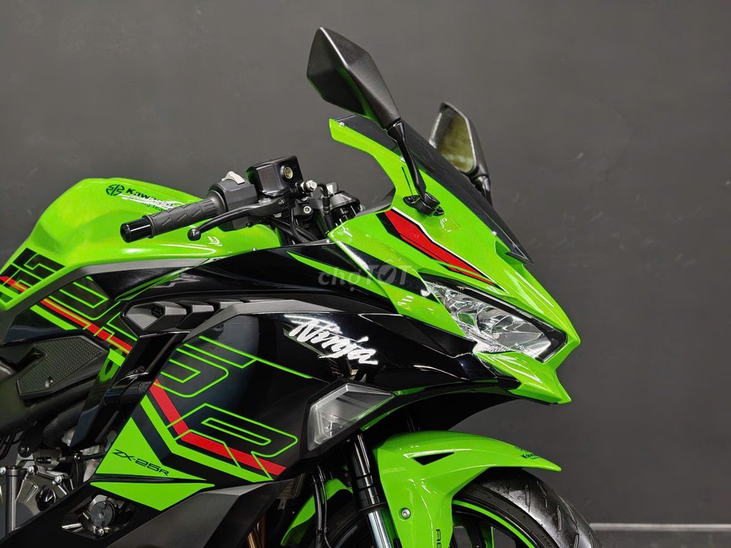 ZX25R ODO 800KM CHƯA ĐĂNG KÍ CÒN BẢO HÀNH 02 NĂM. Mua bán Xe máy tại Quận Tây Hồ Hà Nội được đăng bởi Tu Phamanh hình 2