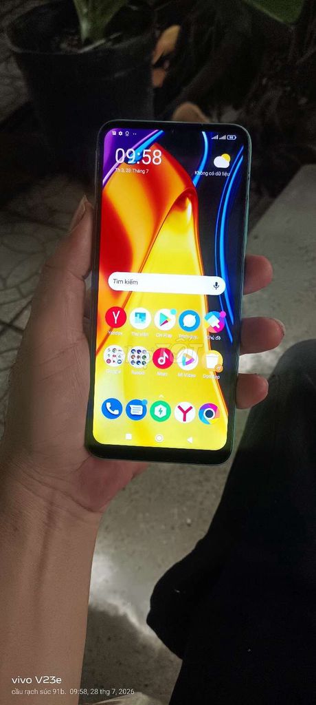 Xiaomi POCO C40 pin 6000 ram 3 bn 32G màn hình to. Mua bán Điện thoại tại Quận Bình Thuỷ Cần Thơ được đăng bởi cầu rạch súc 91b Nguyễn Văn Linh  hình 1