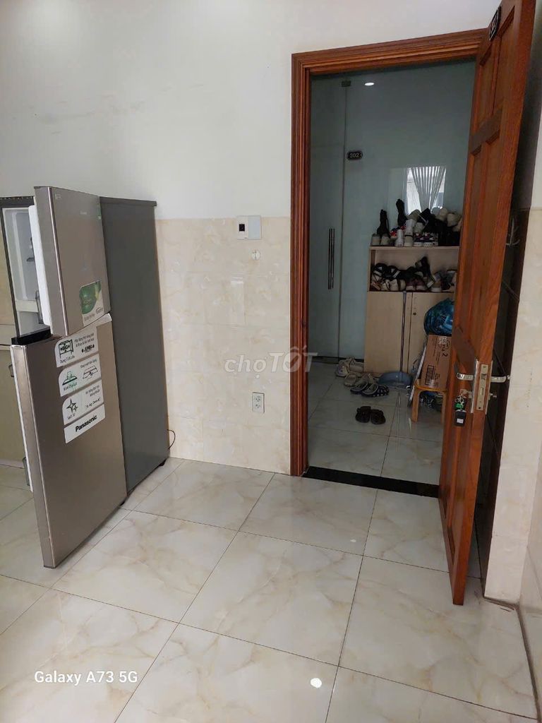 CHO THUÊ PHÒNG ĐẸP 35m2 FULL NỘI THẤT P.TRUNG MỸ TÂY Q12