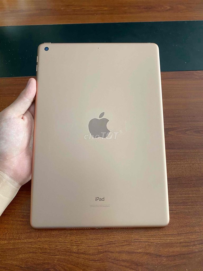 iPad Gen 8 32GB, màn hình 10.2 inch, Xuất xứ Mỹ. Mua bán Máy tính bảng tại Quận Hoàng Mai Hà Nội được đăng bởi Bùi Duy Khiêm hình 2