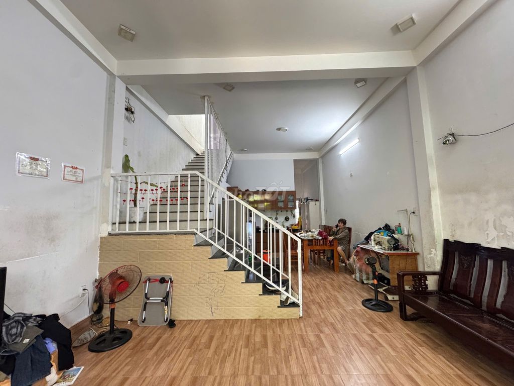 NHÀ 2 TẦNG NGAY ĐẦU CẦU CẨM LỆ - ĐƯỜNG NGUYỄN VĂN GIÁP