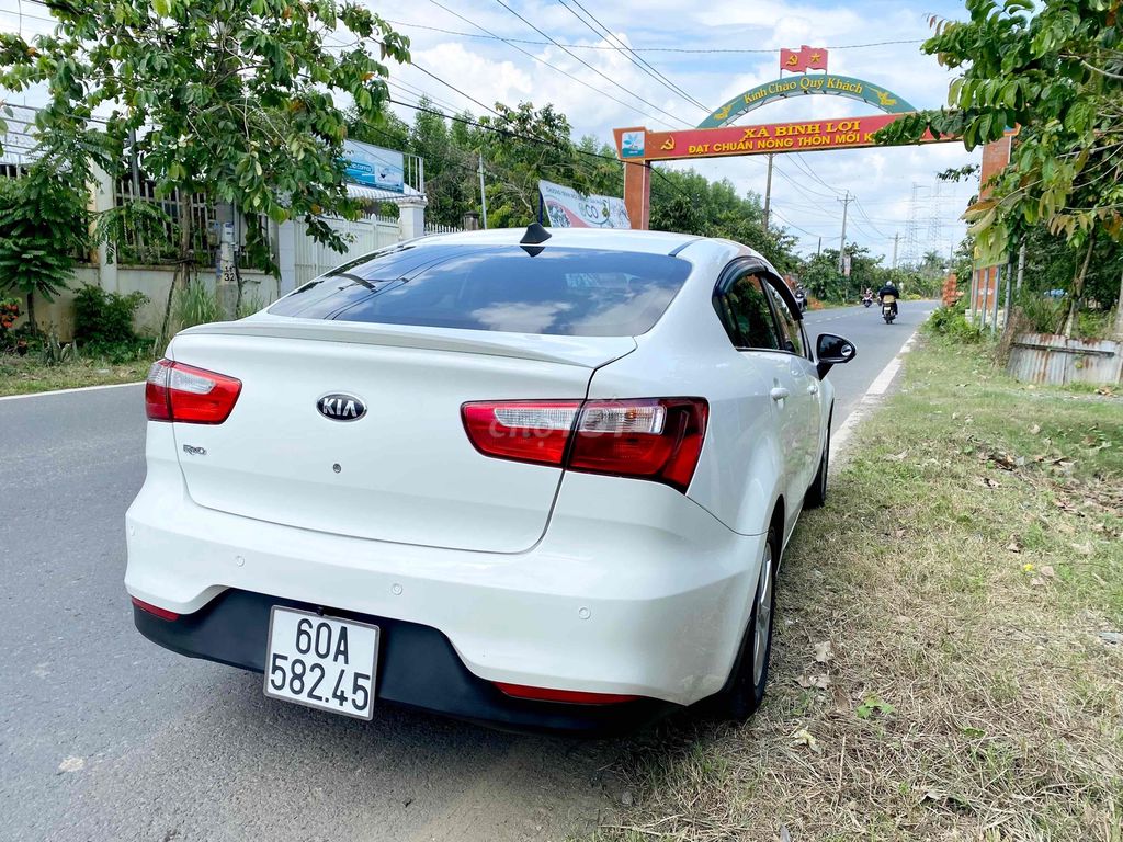 Kia Rio 2016 1.4 MT Sedan - 75000 km. Mua bán Ô tô tại Huyện Vĩnh Cửu Đồng Nai được đăng bởi Phát hình 2
