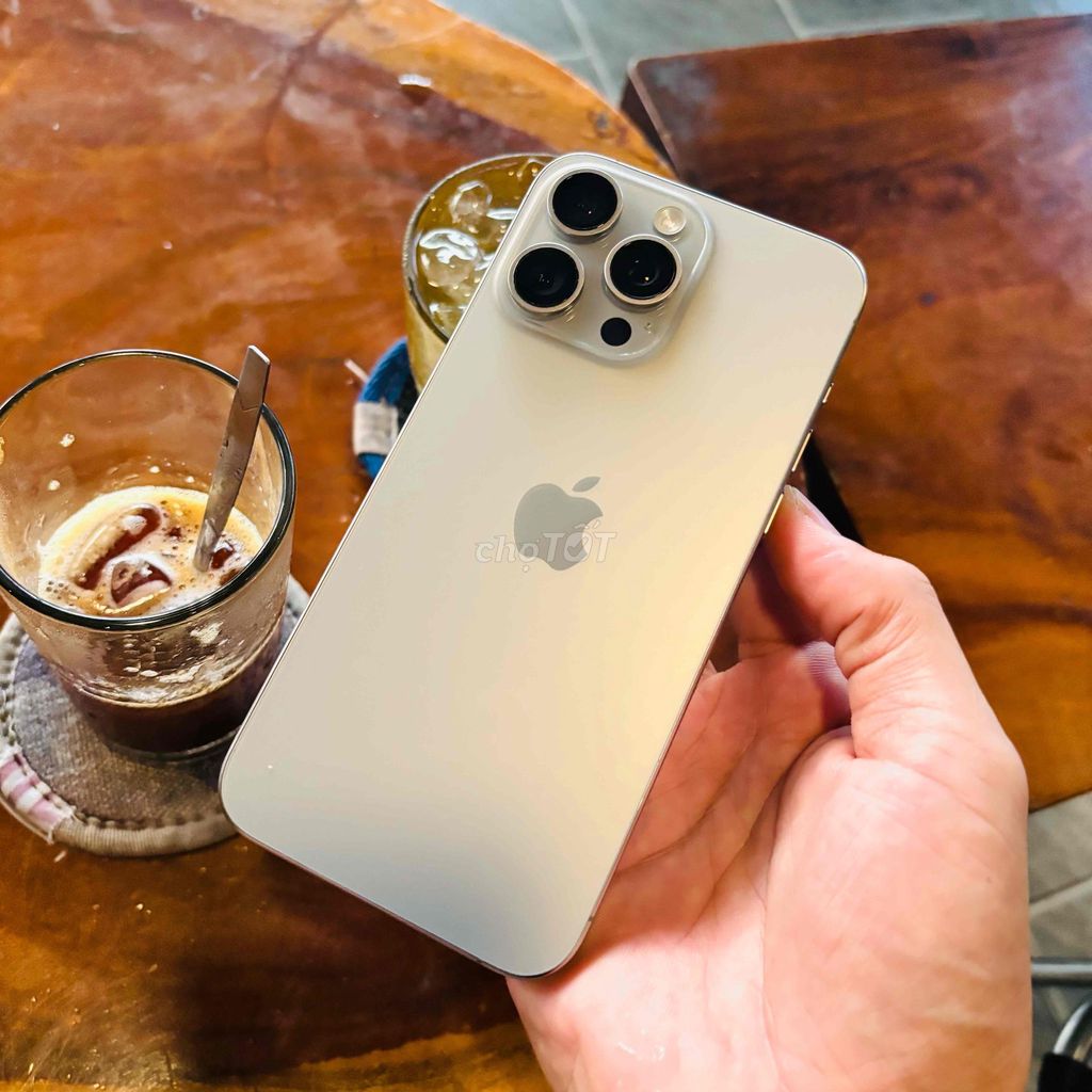 ip 15Prm bản vn 256gb zin nguyên chưa bung mở máy. Mua bán Điện thoại tại Thành phố Biên Hòa Đồng Nai được đăng bởi Long Phụ Kiện hình 1