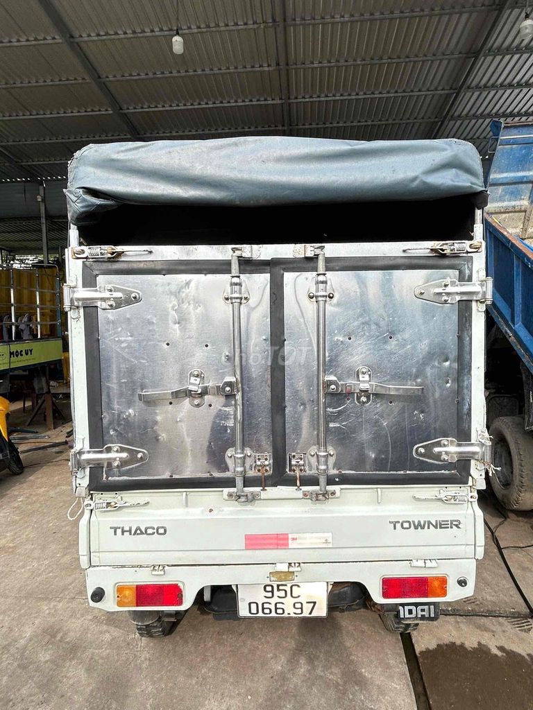 THACO TOWNER ĐỜI 2015 Tải 650kg thùng dài 2m1. Mua bán Xe tải, xe ben tại Quận Bình Thuỷ Cần Thơ được đăng bởi Phạm Nguyễn Băng Nhi hình 4