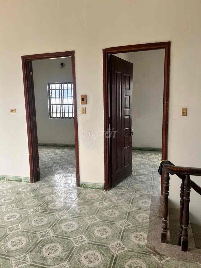 Cho thuê nhà mặt tiền đường quốc lộ 1k