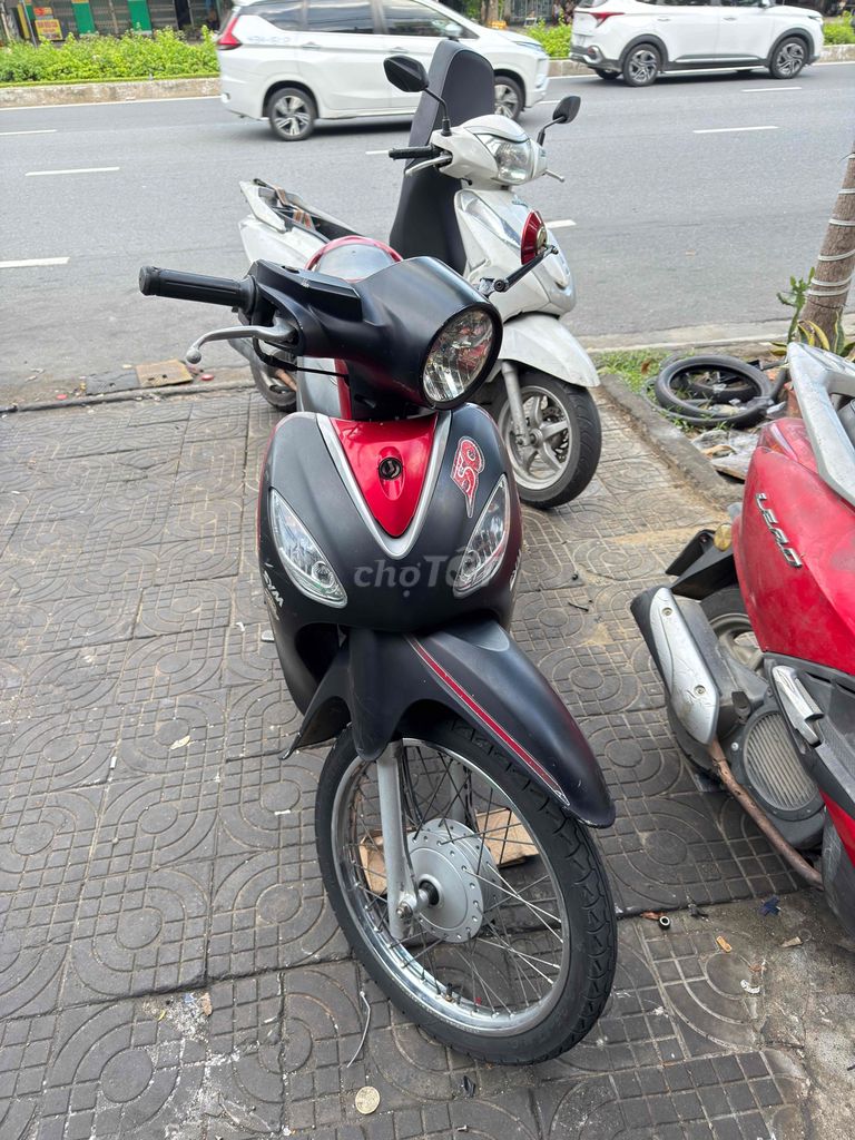 bán xe 50cc như hình. Mua bán Xe máy tại Quận Ngũ Hành Sơn Đà Nẵng được đăng bởi thuy hình 3