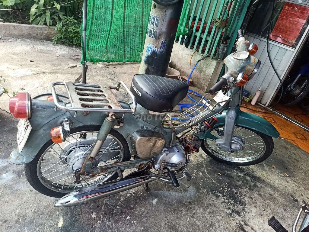 Honda Cub nhập khẩu có giấy tờ