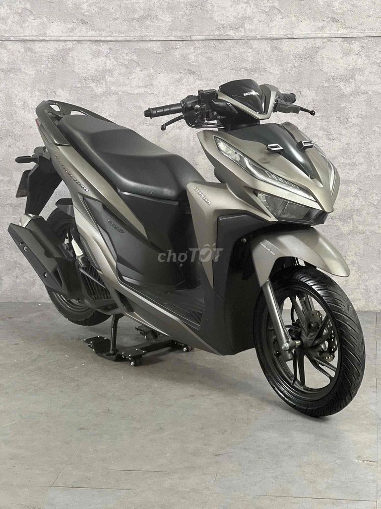 Vario 150 2020 Коричнево-черный 10 000 км Госномер Срочно Владелец