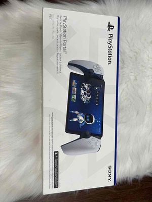 Playstation Portal like new fullbox. Mua bán Thiết bị chơi game tại Quận Phú Nhuận Tp Hồ Chí Minh được đăng bởi Trần Thái Hoài Nam