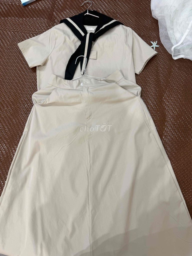 Set áo váy nữ size S đã sử dụng. Mua bán Quần áo tại Thành phố Nam Định Nam Định được đăng bởi thu tran hình 1