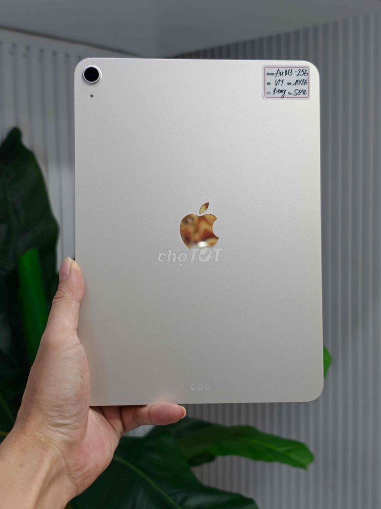 iPad Air 7 M3 256GB Starlight VN sạc 34 lần P100%. Mua bán Máy tính bảng tại Quận Đống Đa Hà Nội được đăng bởi Quý Hoàng hình 1