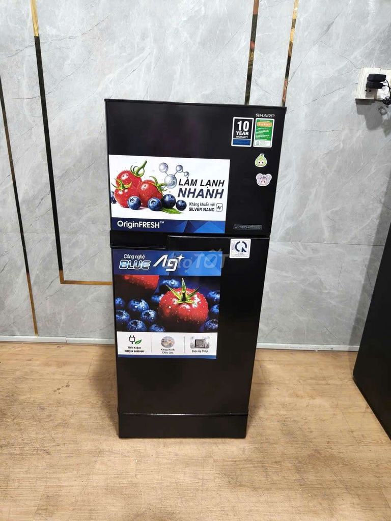 Tủ lạnh Sharp inverter 180l zin tiết kiệm điện . Mua bán Tủ lạnh tại Huyện Bình Chánh Tp Hồ Chí Minh được đăng bởi Thùy Linh hình 1