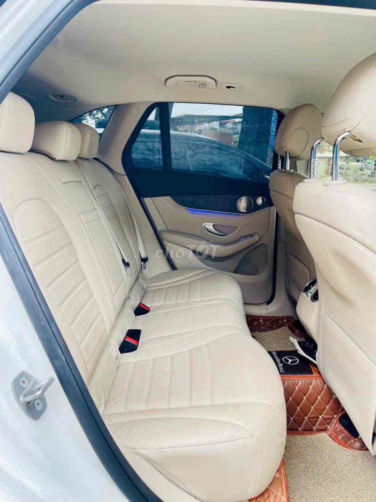 GLC200 2022 một chủ sơn zin 100%. Mua bán Ô tô tại Quận Hoàng Mai Hà Nội được đăng bởi Phạm quang đồng hình 15