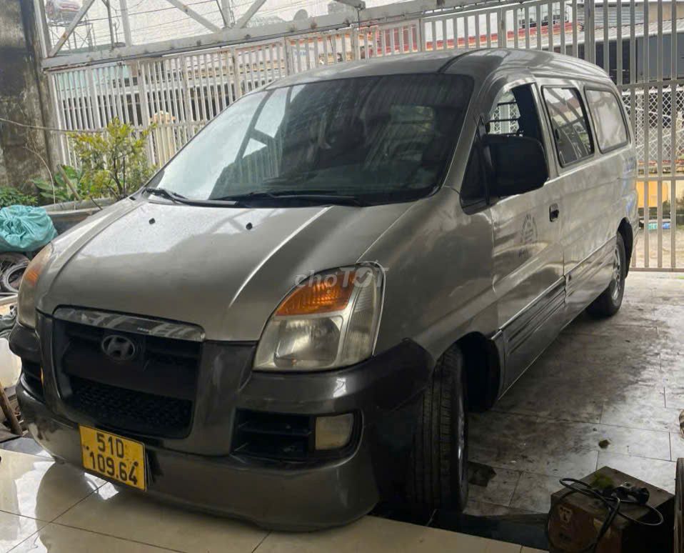 huyndai starex van 6 chổ + 800kg đăng kiểm 05/2026. Mua bán Xe tải, xe ben tại Thành phố Dĩ An Bình Dương được đăng bởi Kim Son hình 1