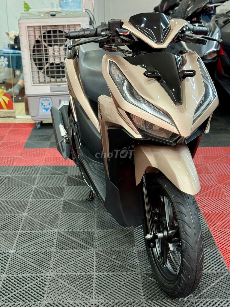 💥Honda Vario150 2020 Full New VàngTFT Biển83 9 chủ. Mua bán Xe máy tại Thành phố Thủ Đức Tp Hồ Chí Minh được đăng bởi XE MÁY THỦ ĐỨC hình 4
