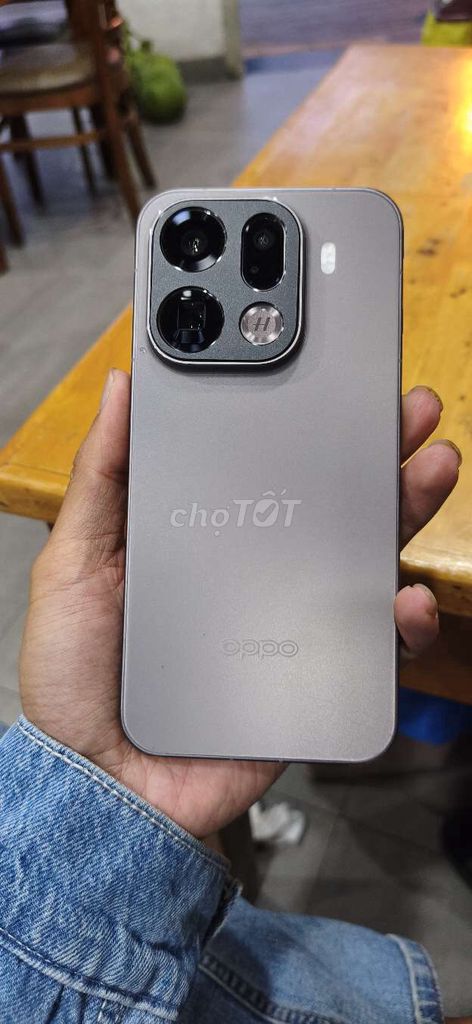 Oppo Find X9 Pro Xám Đã qua sử dụng. Mua bán Điện thoại tại Quận Hải Châu Đà Nẵng được đăng bởi võ tuan hình 1