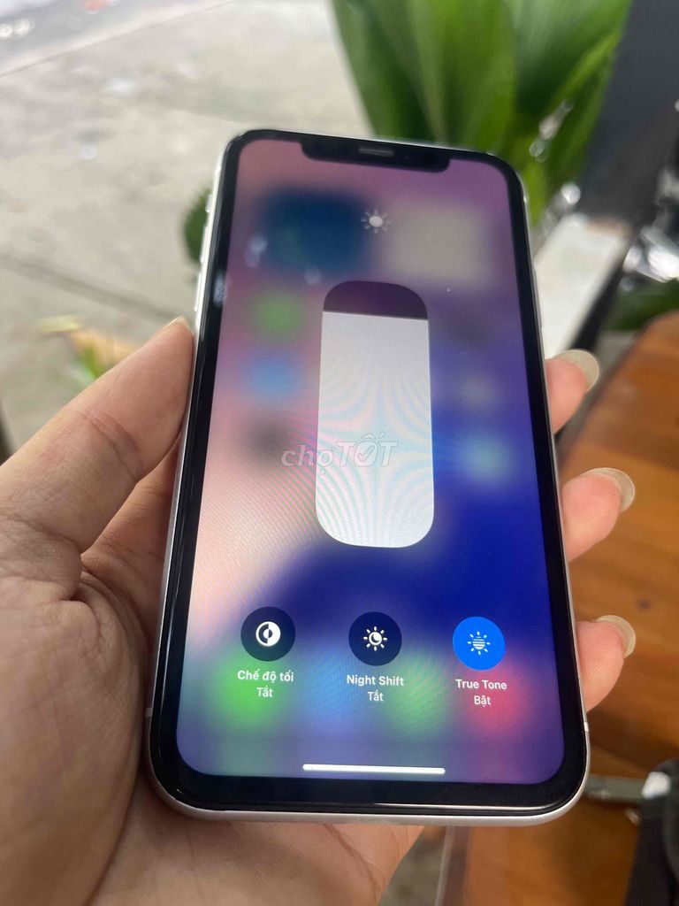 Apple iPhone XR 64GB Trắng Đã sử dụng. Mua bán Điện thoại tại Quận 12 Tp Hồ Chí Minh được đăng bởi Nguyễn Cao Cường hình 1
