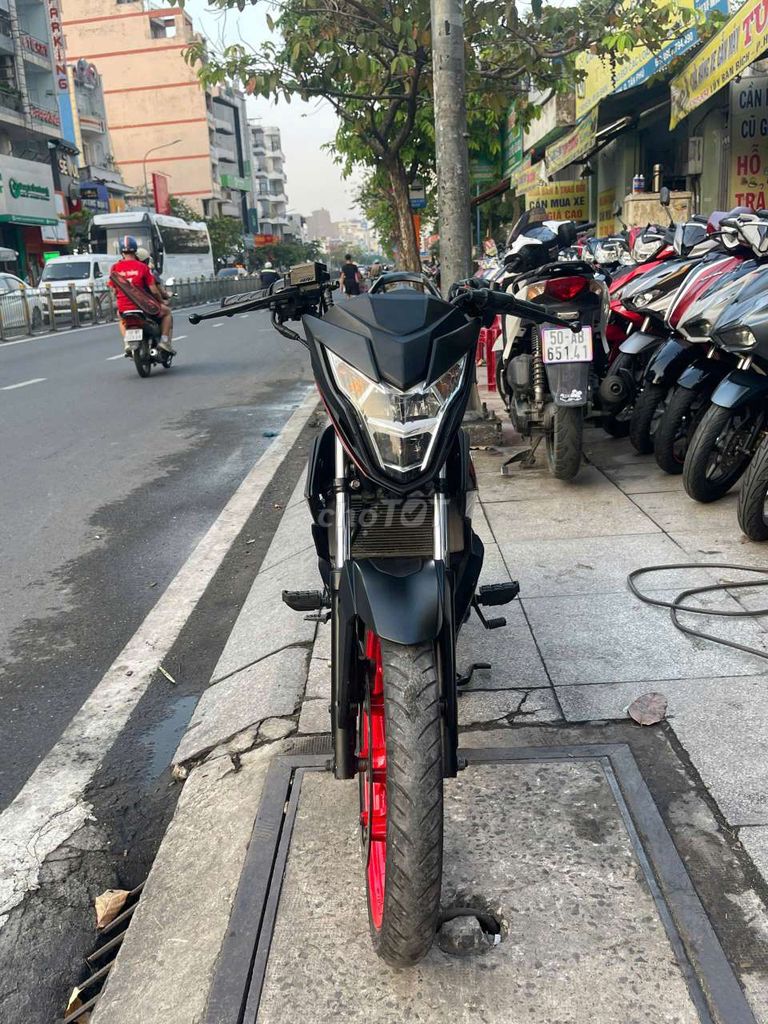 Honda sonic 150 2020 mới 90% Bstp chính chủ. Mua bán Xe máy tại Quận Tân Phú Tp Hồ Chí Minh được đăng bởi Tuanduy hình 6