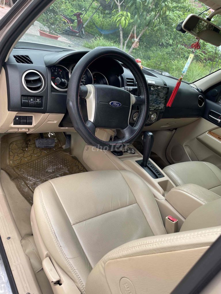 Ford Everest 2011 Limited 4x2 - 114000 km. Mua bán Ô tô tại Quận 12 Tp Hồ Chí Minh được đăng bởi Phuong hình 13