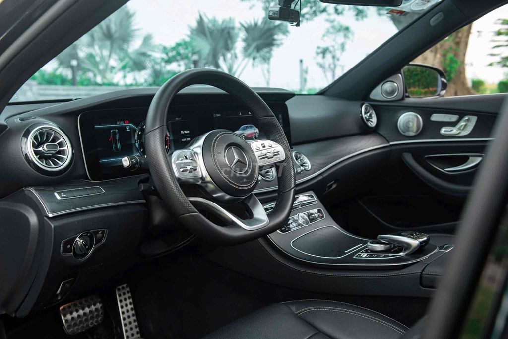 LONG ANH AUTO về Mercedes E200 Sport 2019. Mua bán Ô tô tại Quận 7 Tp Hồ Chí Minh được đăng bởi LongAnh AuTo  hình 9
