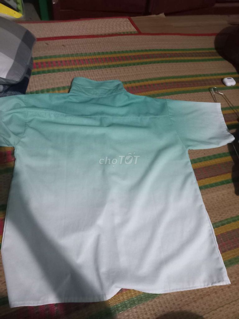 Áo sơ mi nam vải thoáng mát. Mua bán Quần áo tại Huyện Côn Đảo Bà Rịa - Vũng Tàu được đăng bởi neito monoma hình 1
