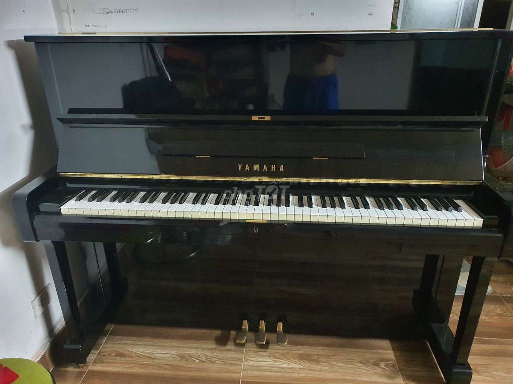 Thanh lý đàn yamaha U1G còn tốt mọi thứ