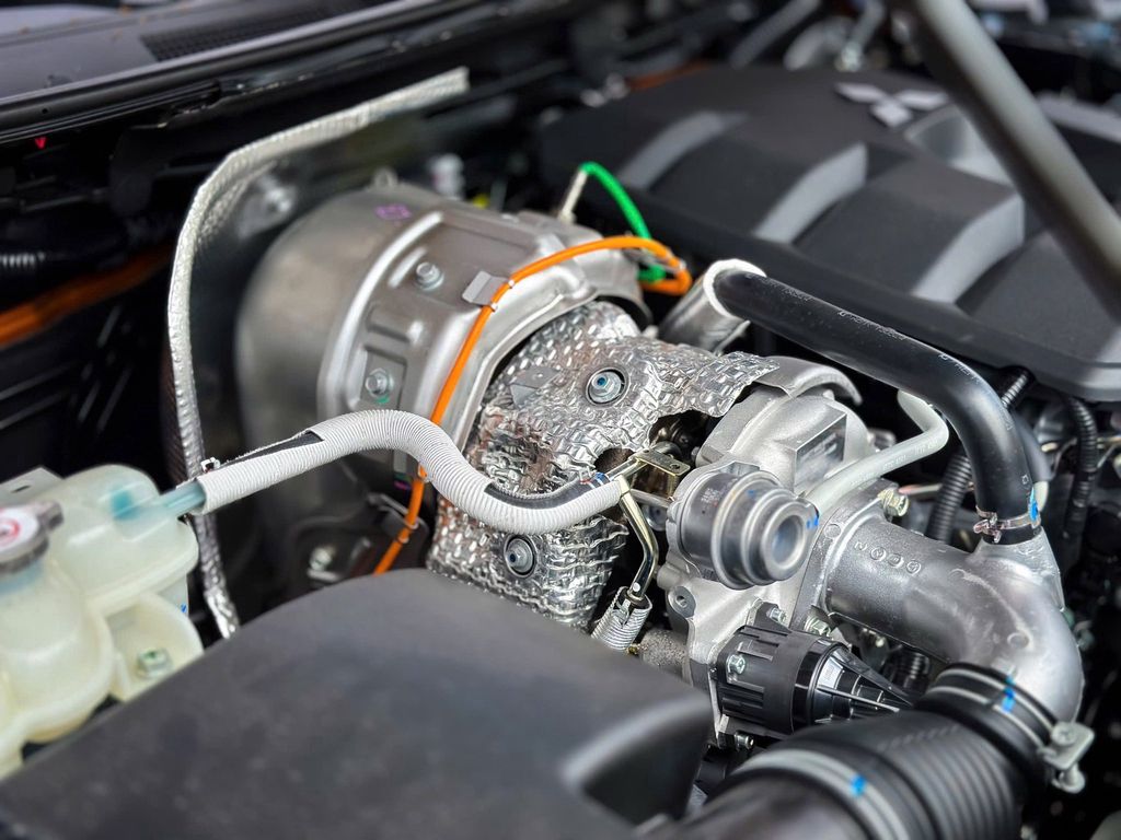 Mitsubishi Triton MỚI 100% + TRƯỚC BẠ + QUÀ TẶNG. Mua bán Ô tô tại Quận 1 Tp Hồ Chí Minh được đăng bởi Minh Phươngg hình 6