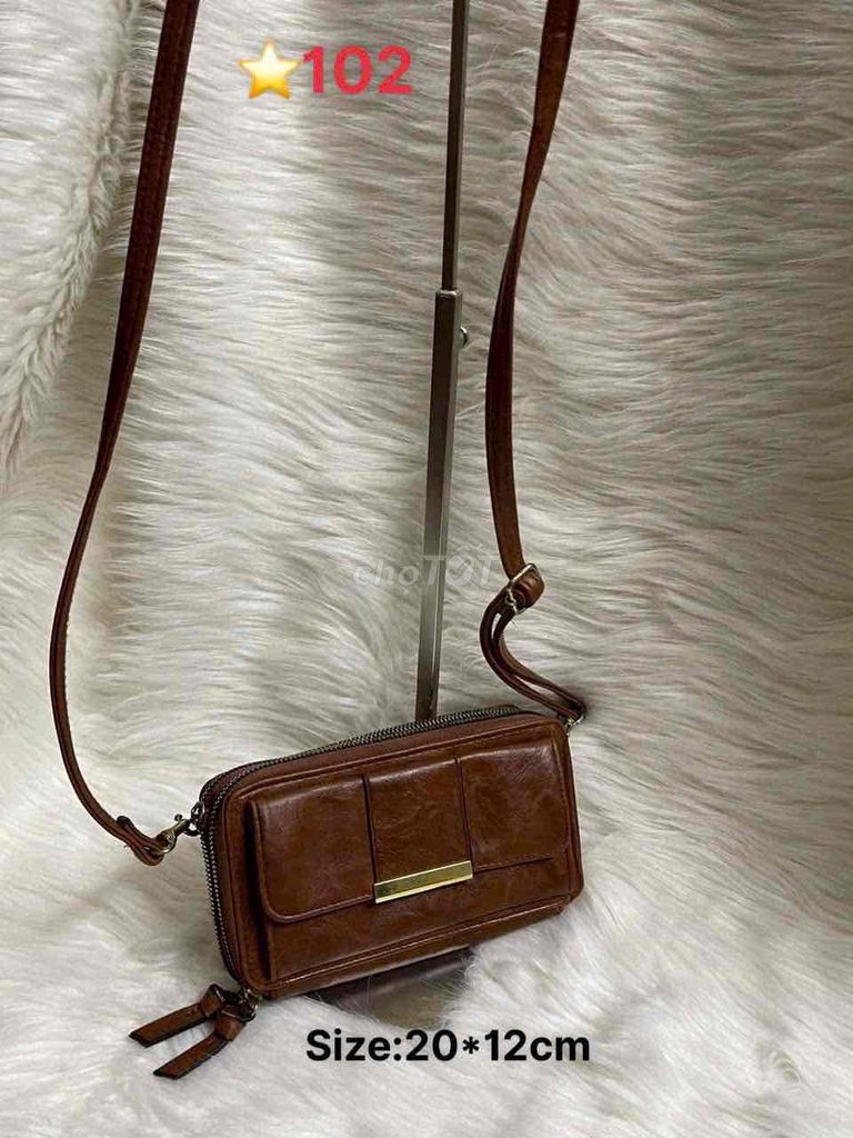 Túi đeo chéo Nữ Da Nâu 20x12cm Đa năng. Mua bán Túi xách tại Quận Gò Vấp Tp Hồ Chí Minh được đăng bởi 2HAND SHOP hình 1