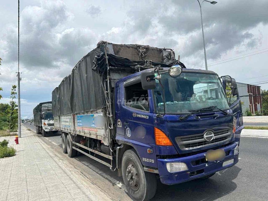 Hino FL 3 chân sx 2007 và 2008. Mua bán Xe tải, xe ben tại Thành phố Thuận An Bình Dương được đăng bởi ĐÔNG DONGFENG AUTO hình 4