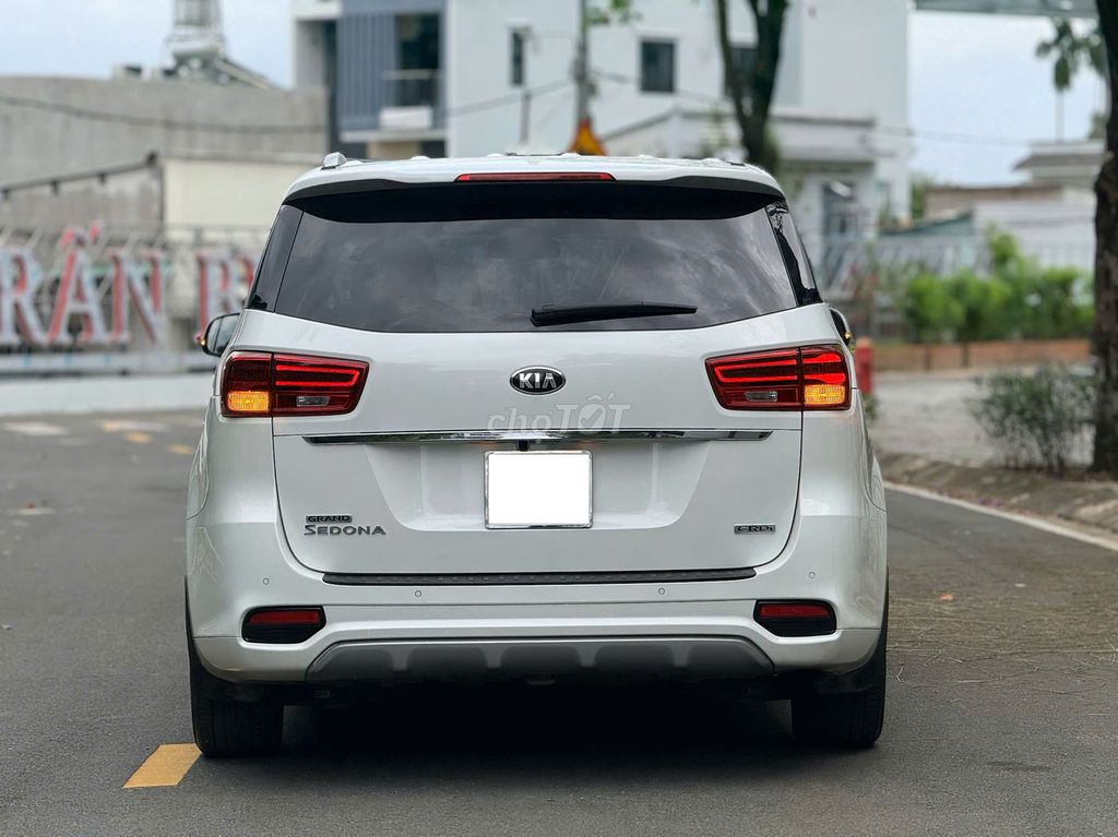 Kia Sedona 2019 Full dầu Trắng 90.000 km. Mua bán Ô tô tại Thành phố Biên Hòa Đồng Nai được đăng bởi Hoàng Thế Huân hình 6