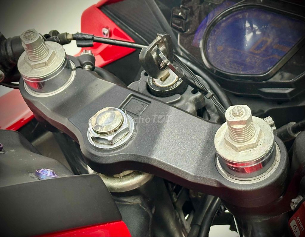 HONDA CBR250RR DATE 2018. Mua bán Xe máy tại Quận Gò Vấp Tp Hồ Chí Minh được đăng bởi Trần Trọng Thuận hình 5