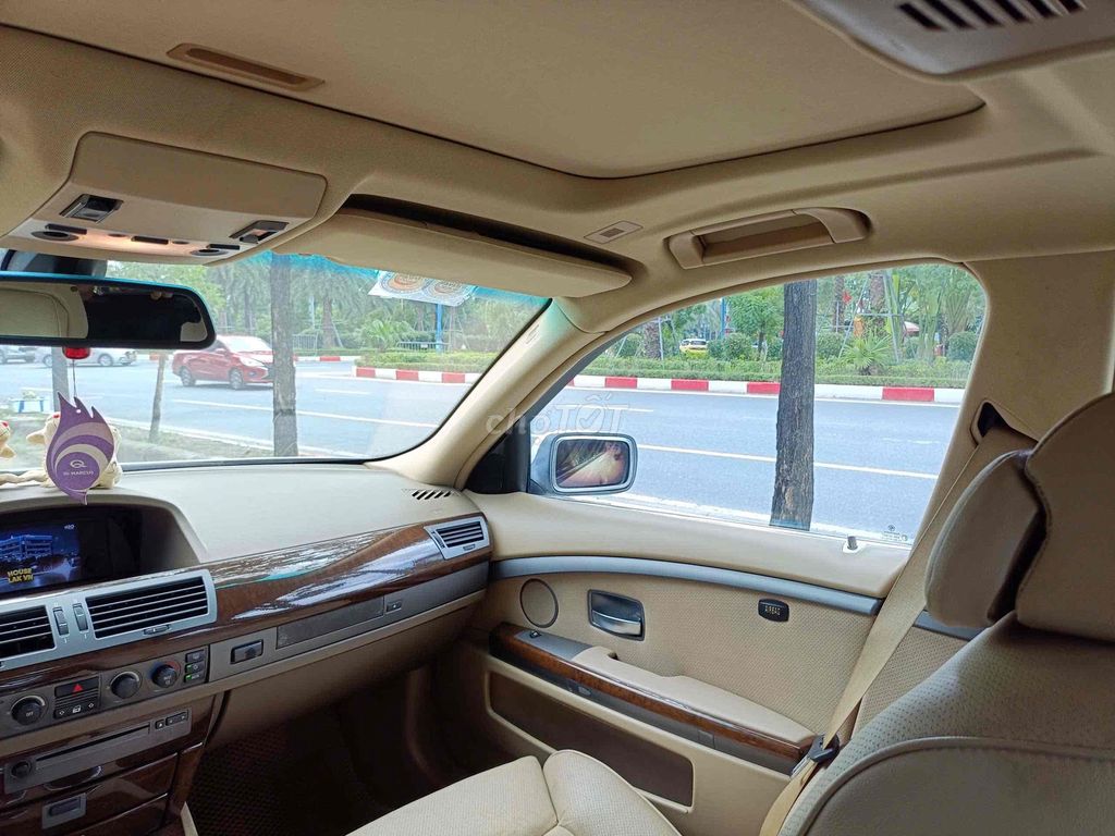 BMW 7 Series 2004 745i - 170000 km. Mua bán Ô tô tại Quận Tây Hồ Hà Nội được đăng bởi thuc tran hình 12