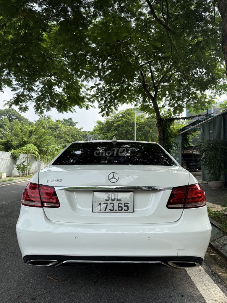 Mercedes Benz E Class 2014 E250 - 185000 km. Mua bán Ô tô tại Quận Long Biên Hà Nội được đăng bởi Risho Nguyen hình 9