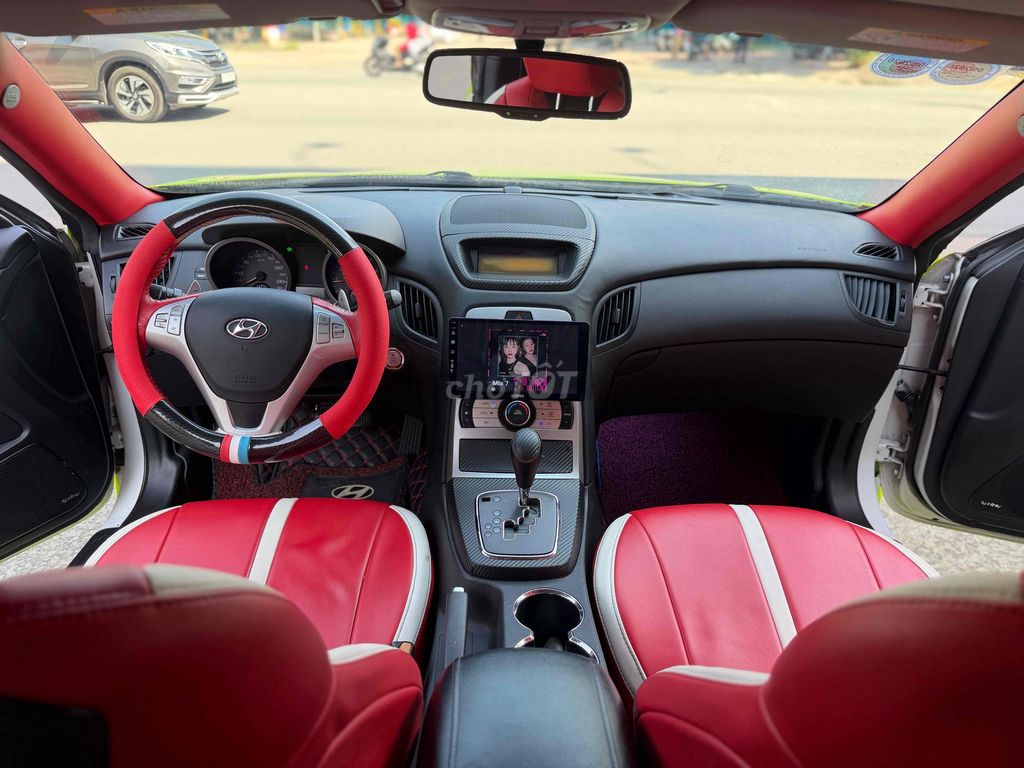 Hyundai Genesis Coupe 2.0 AT. Mua bán Ô tô tại Thành phố Thủ Đức Tp Hồ Chí Minh được đăng bởi Xe Lướt hình 10