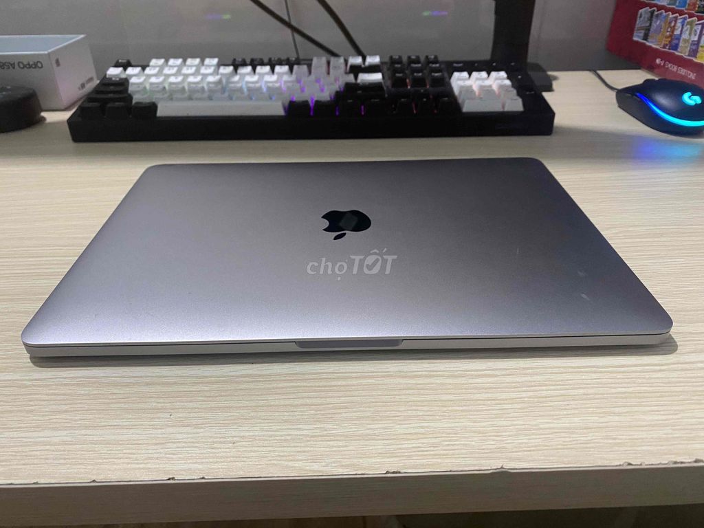 Apple Macbook Pro 2017 13 inch Xám. Mua bán Laptop tại Thị xã Bến Cát Bình Dương được đăng bởi Bình hình 1