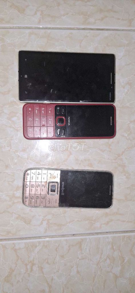 bán 2 máy Nokia và 1 xác máy Mobell. Mua bán Điện thoại tại Quận Phú Nhuận Tp Hồ Chí Minh được đăng bởi Quỳnh Chi hình 1
