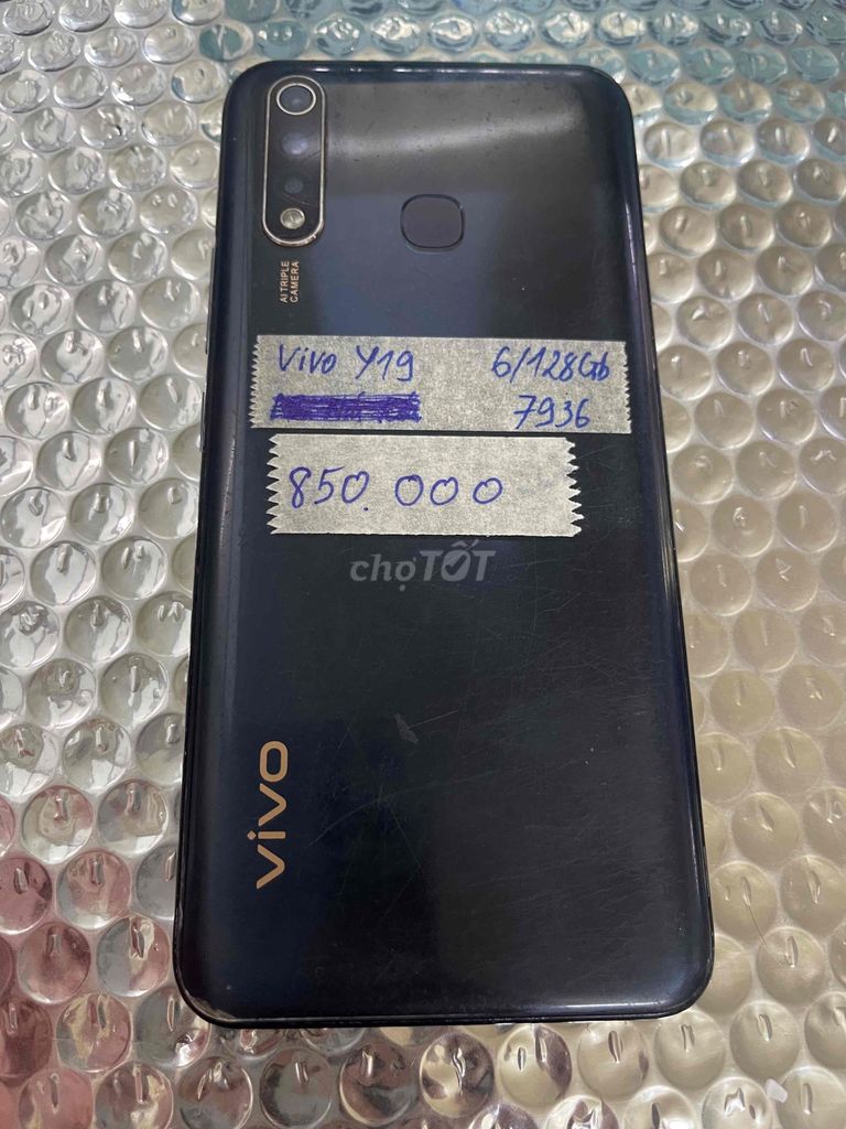 VivO Y19 6GB/128GB. Mua bán Điện thoại tại Quận Ninh Kiều Cần Thơ được đăng bởi Cầm Đồ Anh Quý hình 1