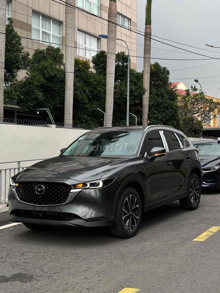 NEW MAZDA CX5 PREMIUM ACTIVE XÁM XE SẴN GIAO NGAY