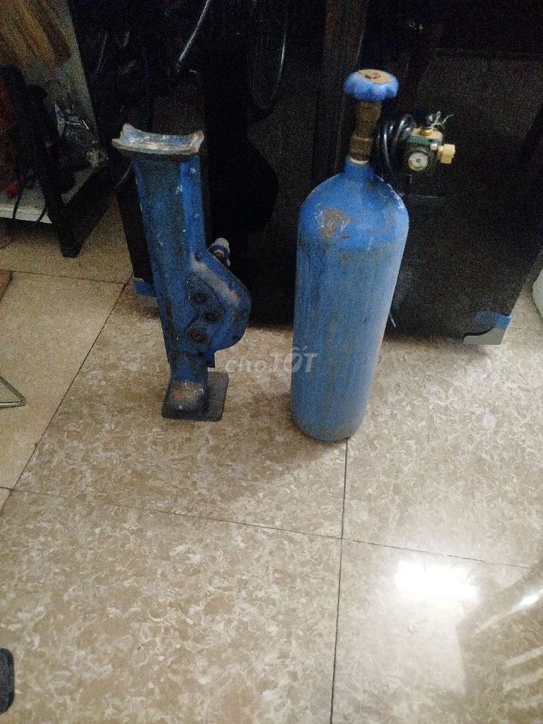 Kích nâng hạ 3 tấn màu Xanh. Mua bán Đồ chuyên dụng, Giống nuôi trồng tại Thành phố Nam Định Nam Định được đăng bởi Anh hình 1