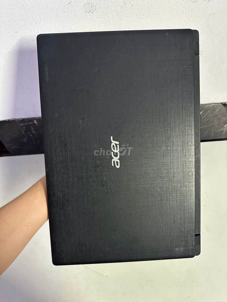 Acer Aspire A315-51 i5-7200U 15.6 inch 4GB/128GB Like New. Mua bán Laptop tại Quận 10 Tp Hồ Chí Minh được đăng bởi Hội Đồ Điện Tử hình 1