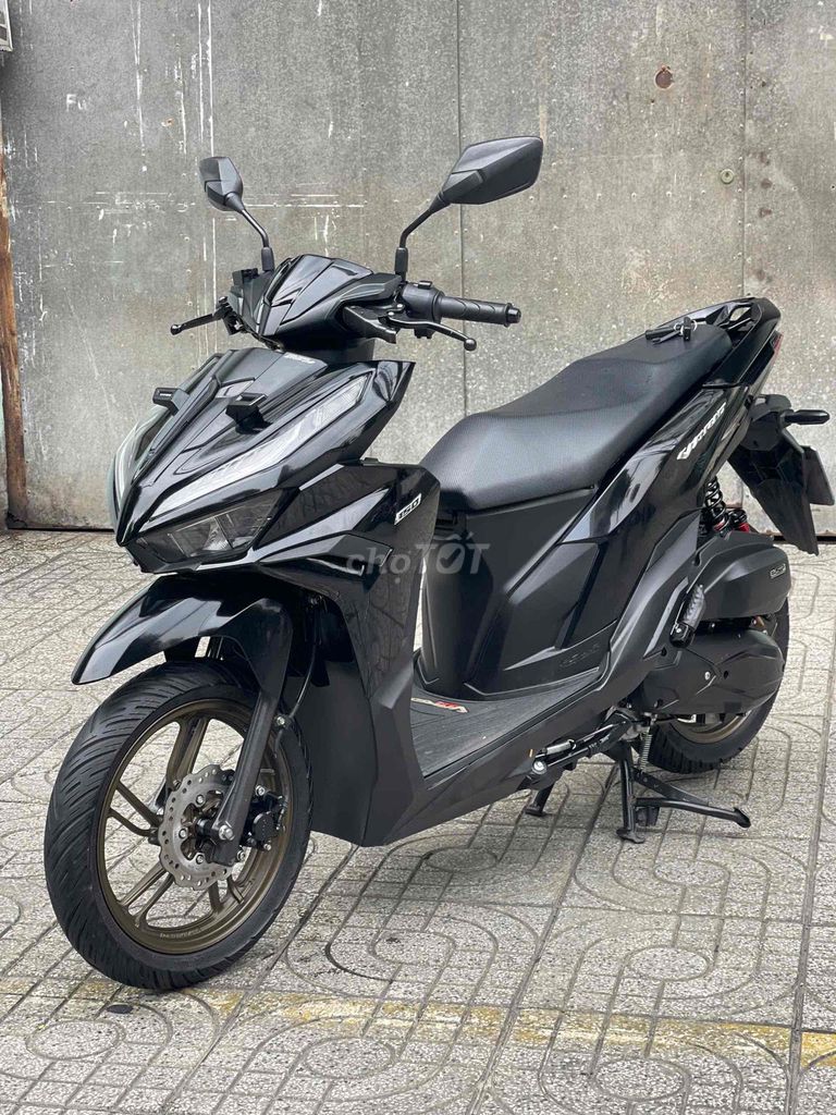 VARIO 125 , đk 2023 , chính chủ kí giấy .