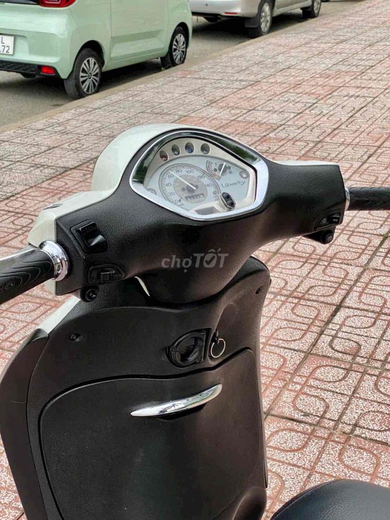 LYBERTY125i 3Vie máy siêu ngon bstp. Mua bán Xe máy tại Quận 7 Tp Hồ Chí Minh được đăng bởi Lê Văn Thắng hình 6