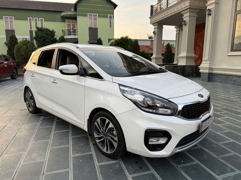KIA RONDO AT SX 2020 Deluxe  - 24000 km. Mua bán Ô tô tại Thành phố Thủ Đức Tp Hồ Chí Minh được đăng bởi BÌNH VÌNH PHÚ CHUYÊN XE LƯỚT BAO TEST HÃNG  hình 3