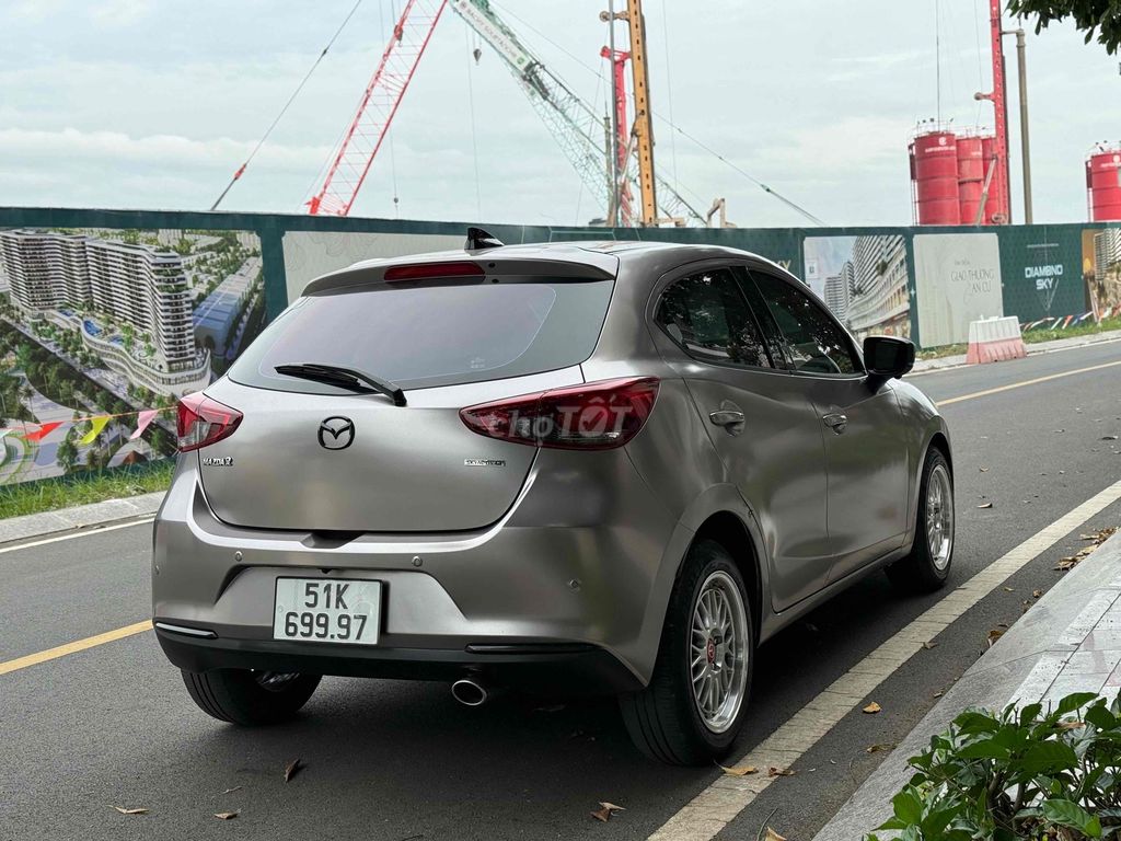 Mazda 2 Luxury 2022- 22.000km Lên nhiều đồ chơi.. Mua bán Ô tô tại Thành phố Thủ Đức Tp Hồ Chí Minh được đăng bởi Khoa Nguyen Mua Bán Suzuki Miền Nam hình 7